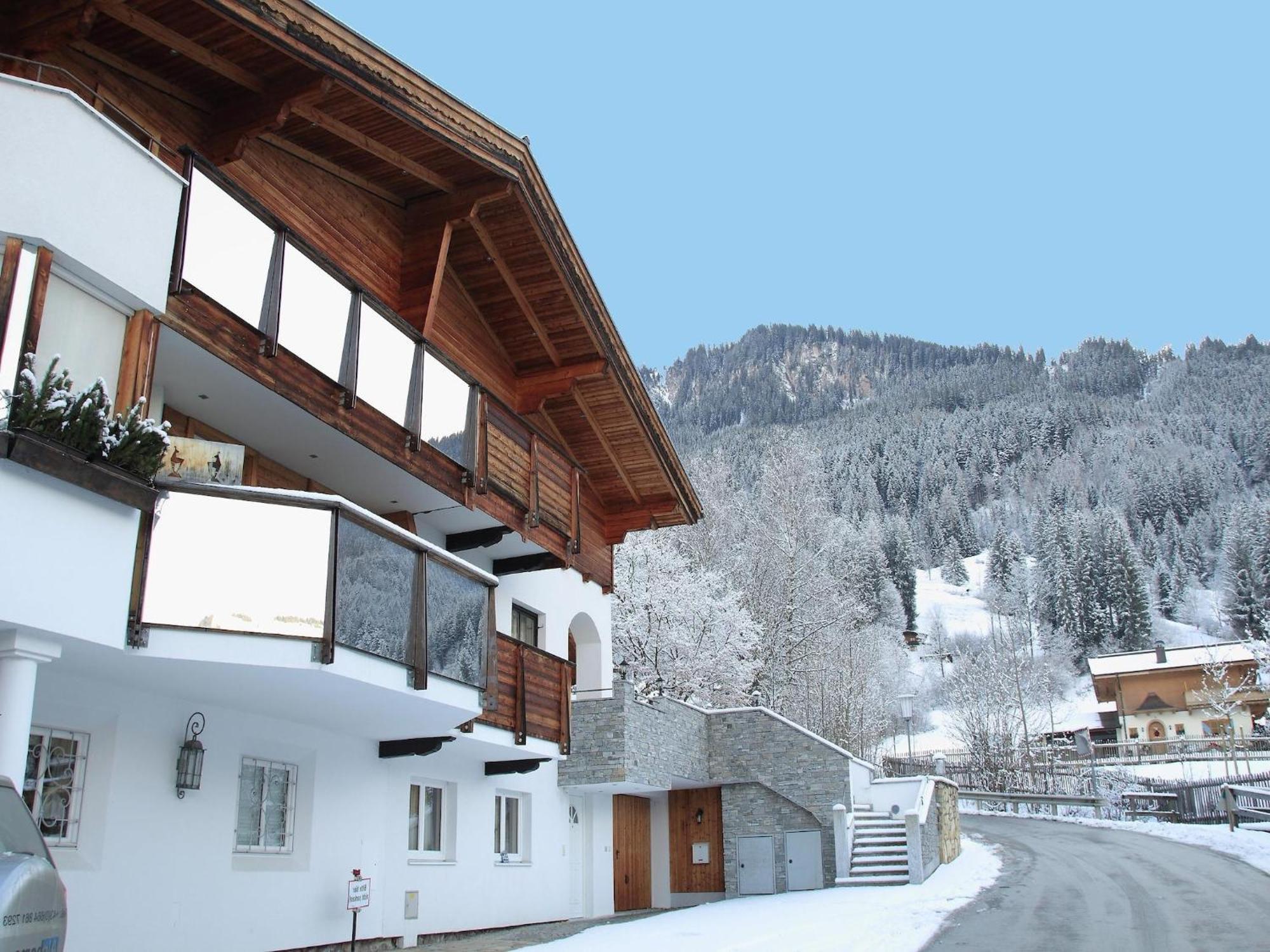 Apartment Near The Hahnenkamm Cable Car Kitzbühel Zewnętrze zdjęcie